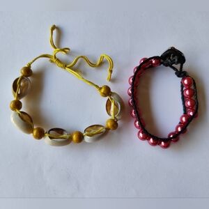 Free with $20+ purchase🍭Cowrie Shell Bracelet  and Pink Beaded Bracelets Set